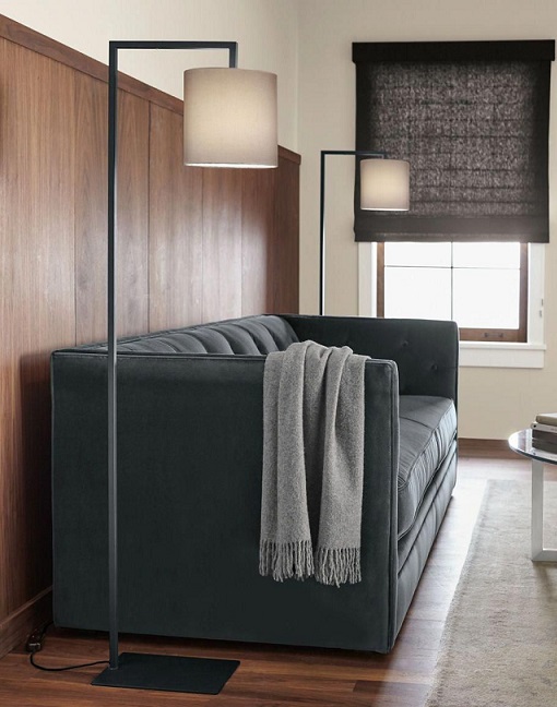 Loose-fit round neck sweater