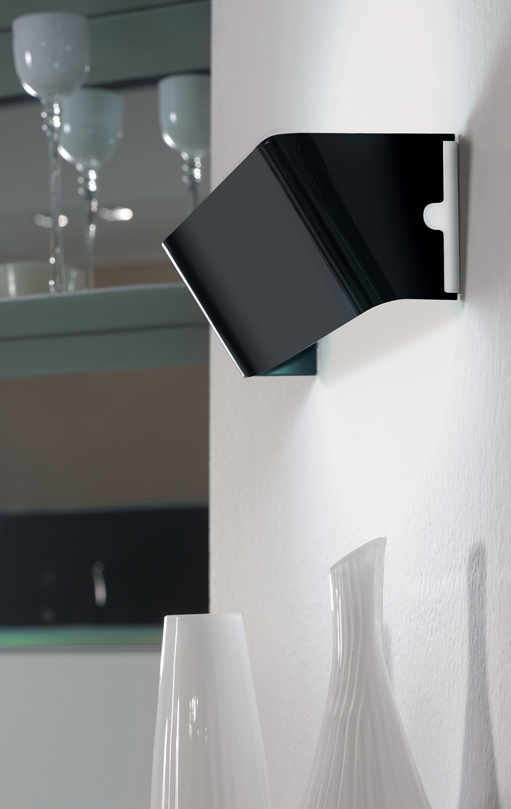 Loose-fit round neck sweater