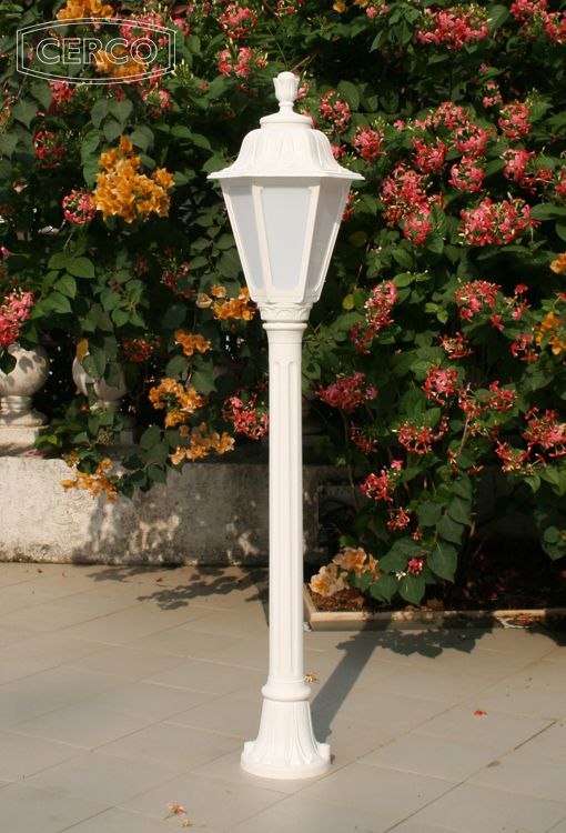 Loose-fit round neck sweater